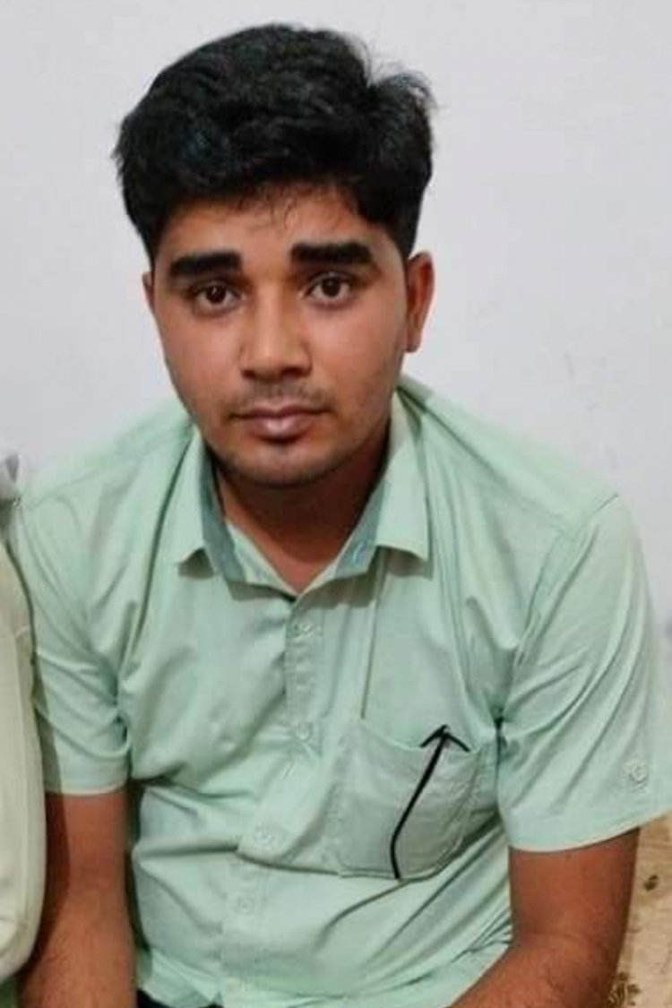 श्रीगंगानगर में ग्राम विकास अधिकारी 10 हजार रूपये रिश्वत लेते रंगे हाथों गिरफ्तार