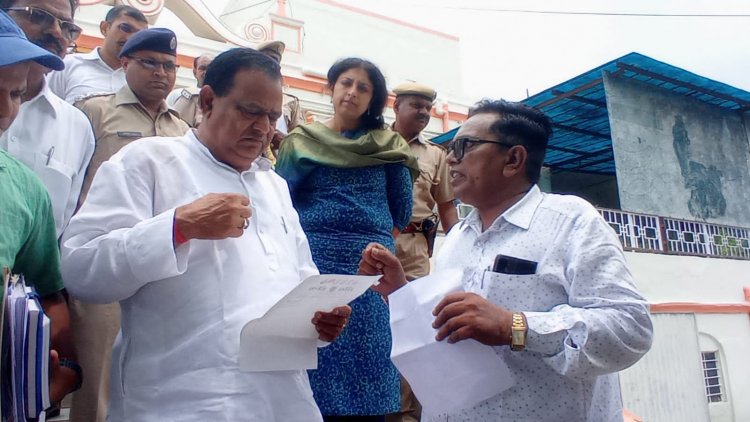 राजस्थान अनुसूचित जाति आयोग के अध्यक्ष श्री खिलाड़ी लाल बैरवा को सौंपा ज्ञापन