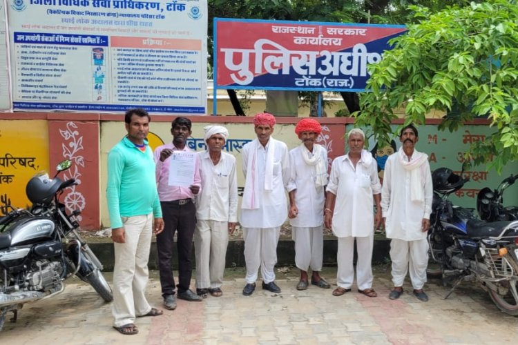 जिला पुलिस अधिक्षक महोदय टोंक को अन्तरराष्ट्रीय अखिल भारतीय अनुसूचित जाति जनजाति, अल्पसंख्यक, ओबीसी, बुद्धिष्ट महासभा भारत ने सौंपा ज्ञापन