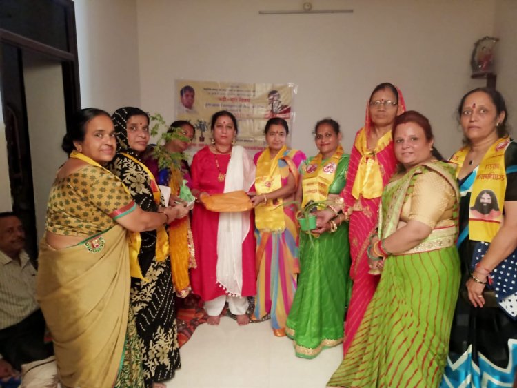मधुबन ,सोम नगर में महिला पतंजलि योग समिति ने जड़ी-बूटी दिवस मनाया