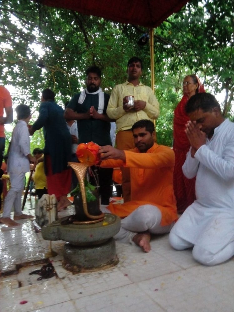 कावड़ यात्रा पर भारी बारिश के लोगों ने बरसाए फूल: मेवाड़ के हरिद्वार मातृकुंडिया से शिवालय तक निकाली गई यात्रा, पुलिस जाब्ता रहा तैनात