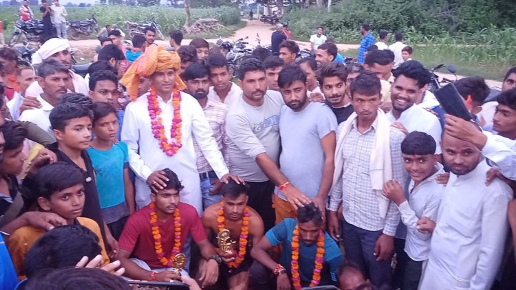 राहुल प्रियंका गांधी सेना कांग्रेस राजस्थान प्रदेश सचिव प्रेम सिंह मीणा का लक्ष्मणगढ़ तहसील के गांव गण्डूरा में समस्त ग्राम वासियों और युवा टीम के द्वारा किया गया भव्य स्वागत ।