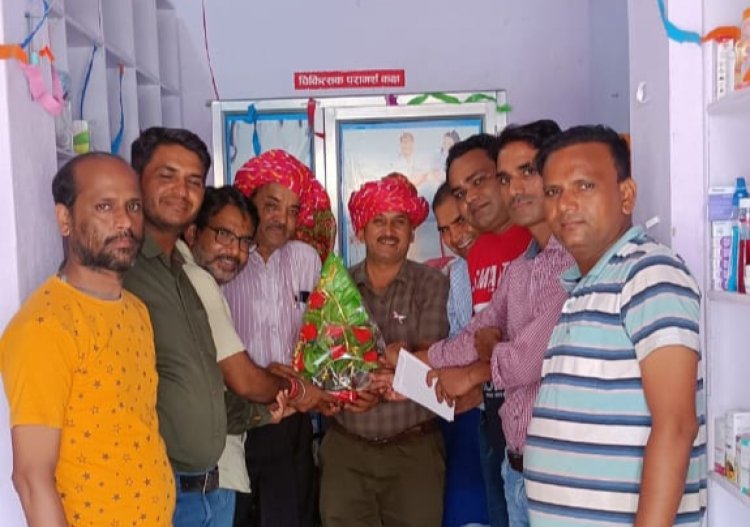 आजादी के अमृत महोत्सव हेतु दिया आमंत्रण