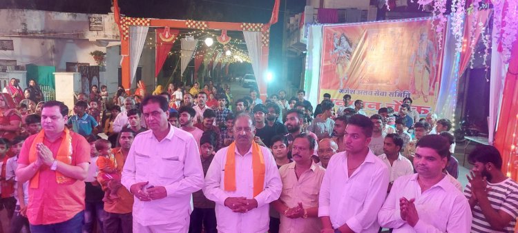 निंबाहेड़ा नगर में गणेश उत्सव की धूम पूर्व मंत्री कृपलानी ने की आरती