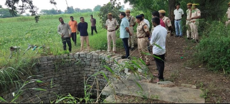 सेमलिया हत्याकांड मामले में SP दुष्यंत पीड़ित परिवार से मिले : साइबर टीम को दिए शामिल होने निर्देश , एक महीने पहले हुई थी हत्या