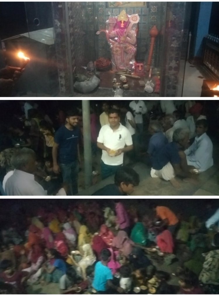हनुमान जी के हर साल की तरह इस बार भी चुरमा व नुकती का लगाया भोग