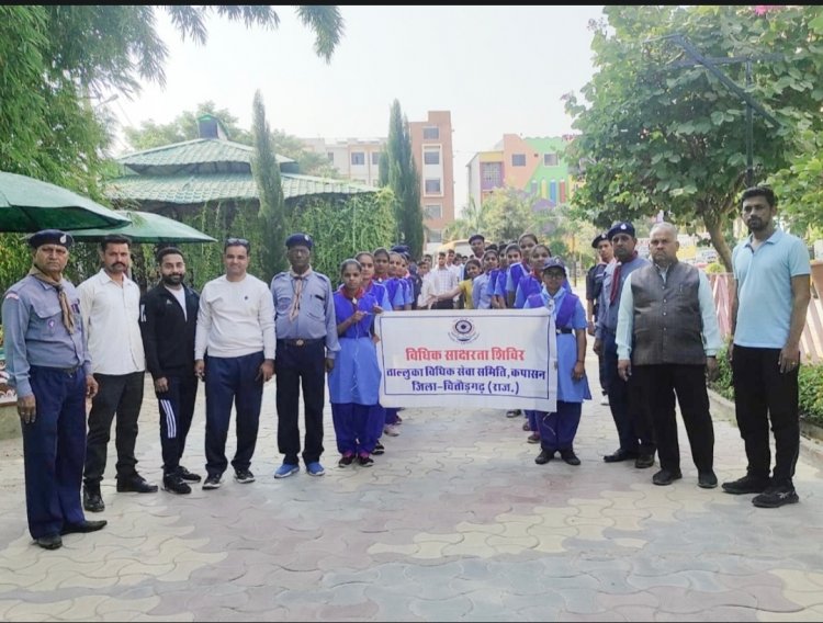 नागरिक सशक्तिकरण के लिए मैराथन : जज , स्टूडेंट्स और स्काउट गाइड ने लगाई एकसाथ दौड़