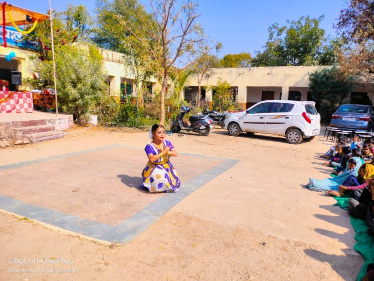 स्पिक मैके के तत्वावधान में आरही कौशिक की कपासन क्षेत्र में हुई 2 प्रस्तुतियाँ।