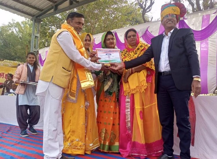 वरिष्ठ पत्रकार जैन उपखण्ड स्तर पर सम्मानित।