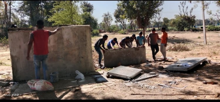 भारत सरकार की स्वायत्तशासी इकाई नेहरू युवा केंद्र चित्तौड़गढ़ के जिला युवा अधिकारी सुमित यादव के निर्देशानुसार श्रमदान शिविर का आयोजन भदेसर ब्लॉक की पंचायत गरदाना में किया