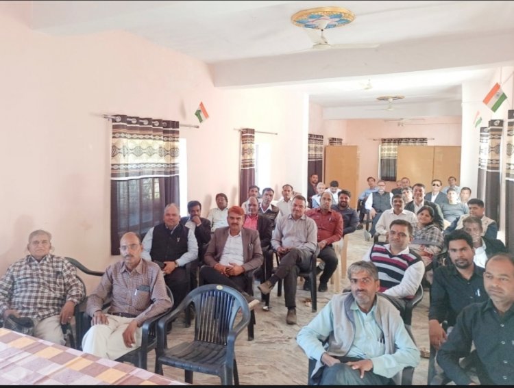 एडीजे कोर्ट को स्थाई करने की मांग : सोमवार को कोर्ट कार्य का बहिष्कार करने का लिया निर्णय , बजट में घोषणा नहीं होने से जताई नाराजगी