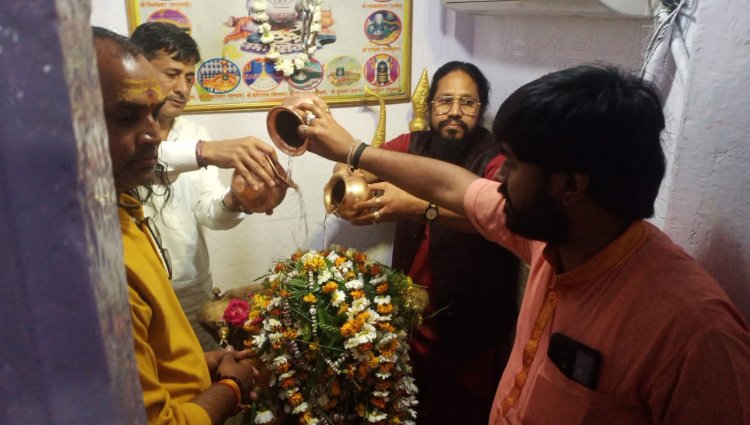 भगवान शिव की आराधना का महापर्व शिवरात्रि हर्षोल्लास से मनाया।