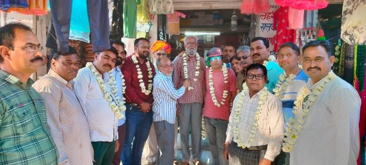 पंडित दीनदयाल उपाध्याय मंच की नवगठित मंडल कार्यकारिणी का चंदेरिया मे किया स्वागत।