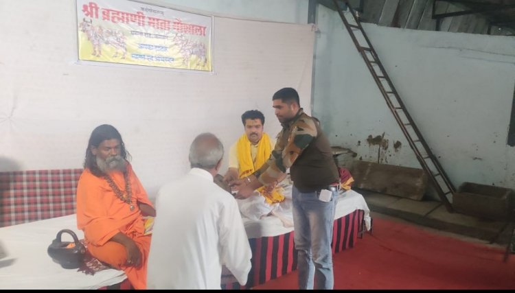 गौशाला में दिव्य संत सत्संग आयोजित