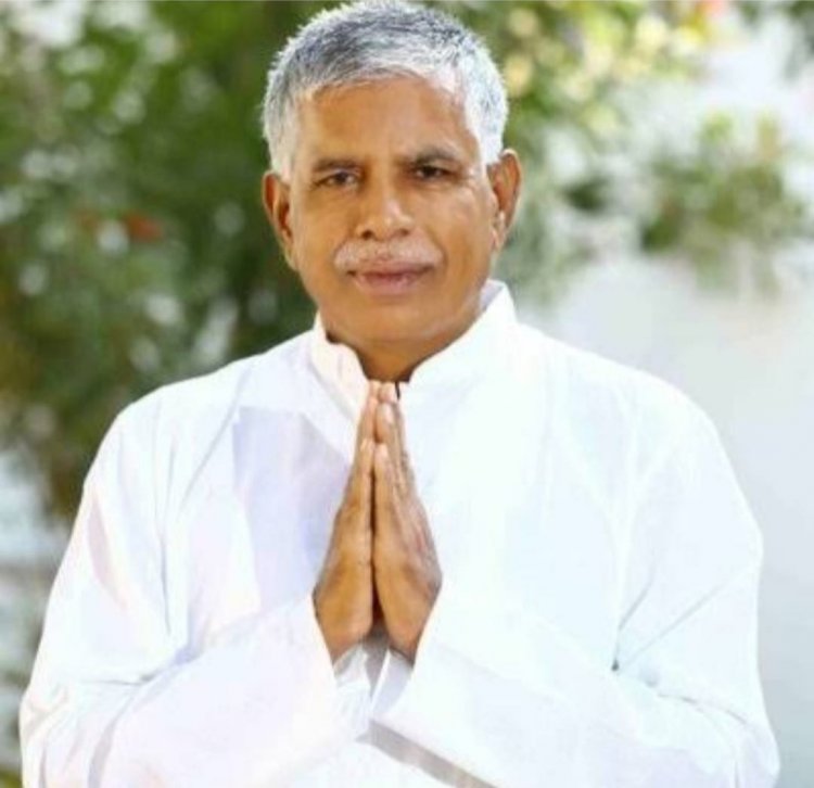 रायपुर छत्तीसगढ़ में अखिल भारतीय कांग्रेस कमेटी के महा-अधिवेशन में भाग लेने के लिए राज्यमंत्री जाड़ावत हुए रवाना