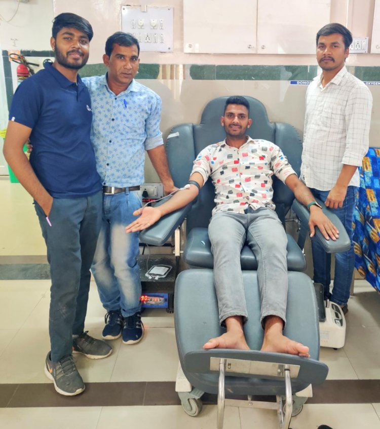 छुट्टी पर आए भारतीय सैनिक ने खून देकर बचाई जिंदगी, दिखाई दरियादिली।