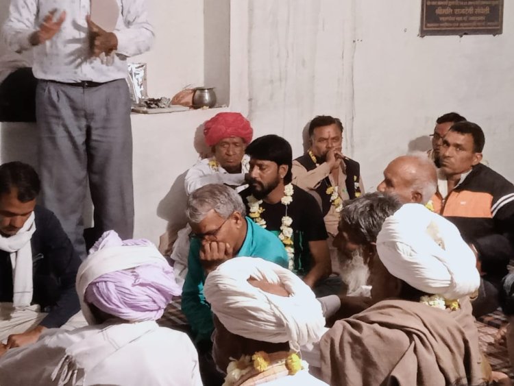बुनकर समाज का 11वां सामूहिक विवाह सम्मेलन है जिसमें 21 जोड़ों की शादी करवागे