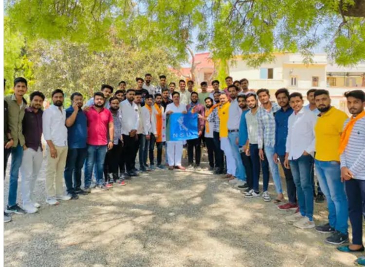 *विक्रम अहीर को बनाया NSUI ब्लॉक अध्यक्ष:सहकारिता मंत्री आंजना ने कार्यकारिणी का किया विस्तार, संगठन को मजबूत करने का किया आह्वान।*