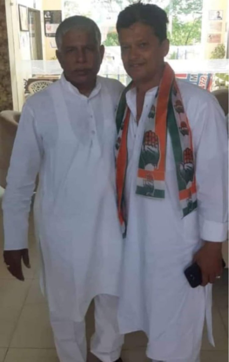 जिले के सभी नागरिक ध्यान दें* यह बात गौर से पढ़े। अगर आप सभी गहलोत सरकार द्वारा दी जाने वाली सुविधाएं प्राप्त करना चाहते हैं तो निम्न बिंदुओं पर विशेष ध्यान दें