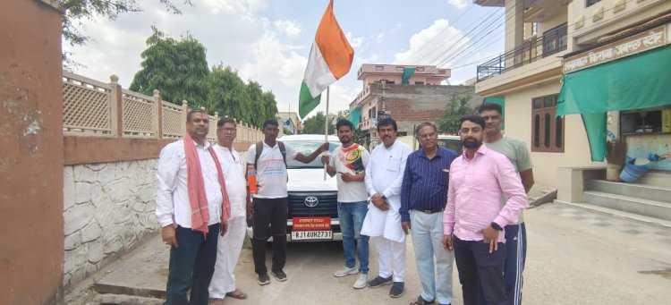 जयपाल कि जनसंख्या नियंत्रण क़ानून को लेकर यात्रा को मिल रहा भरपूर समर्थन, जगह जगह हो रहा स्वागत।