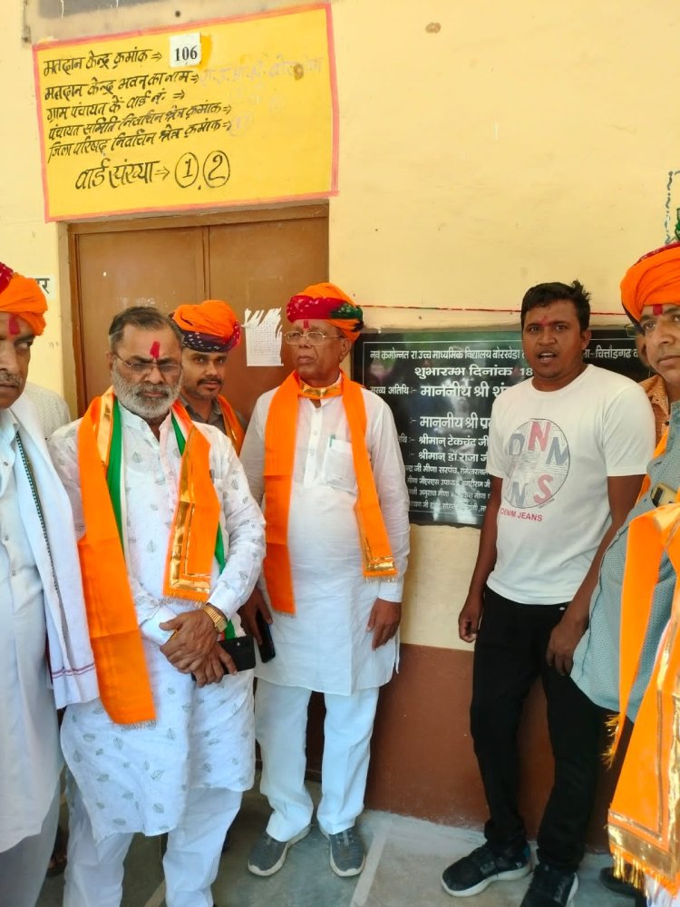 बोरखेड़ा में नवनिर्मित पंचायत भवन एवं शमशान घाट विकास कार्य साथ ही नवनिर्मित सीसी सड़क करीबन दो करोड़ रुपए के विकसित कार्यों का राज्यमंत्री यादव एवं पूर्व विधायक चौधरी द्वारा उद्घाटन