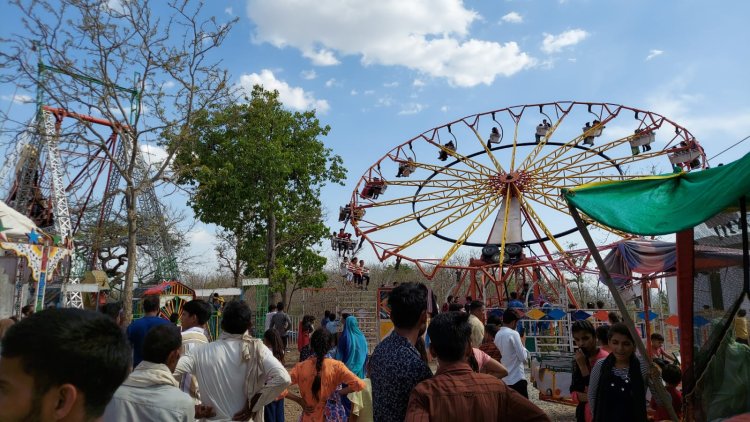 जेठी अमावस्या पर बांसी धूंणी मेले में उमड़ा आस्था व श्रद्धा का सैलाब खुशहाली की कामना के साथ सवा तीन क्विंटल घी से हवन हुआ