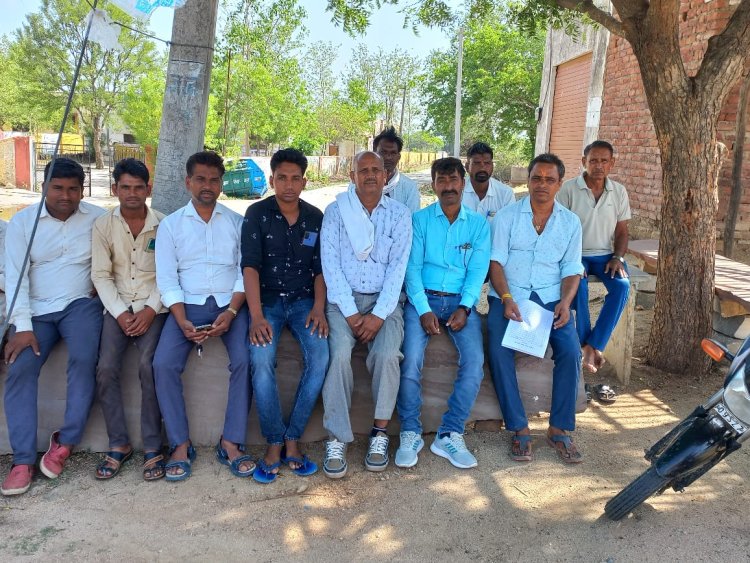 मुख्यमंत्री के बड़ी सादड़ी धोरे को लेकर सलुंबर संघर्ष समिति ने किया कई गांवों में जनसंपर्क