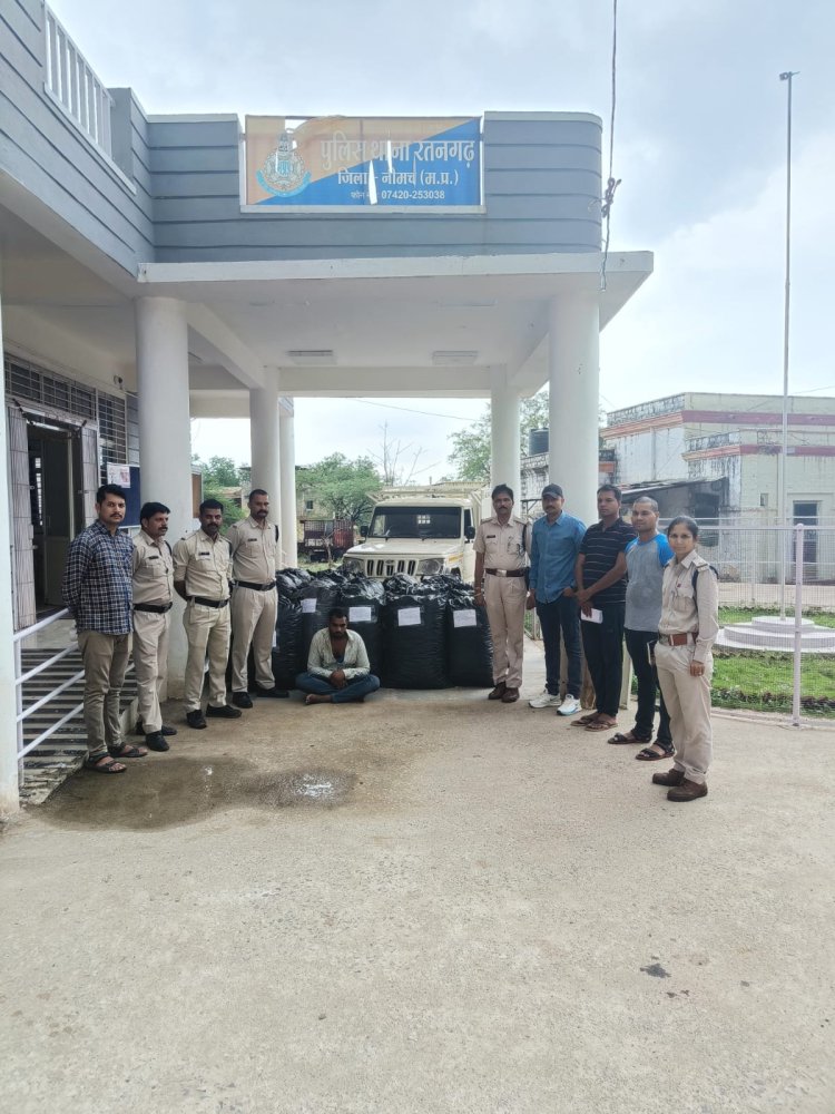 अवैध डोडाचूरा से भरी गाड़ी जप्त