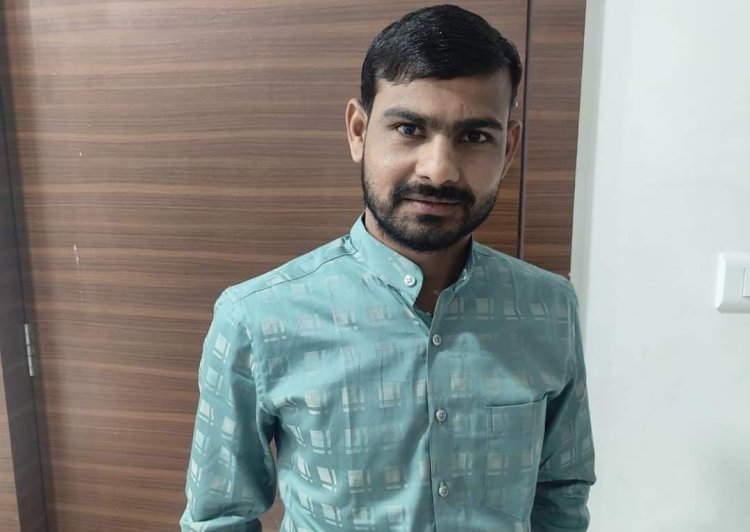 एक क़ानून ये भी बने, जो अपने माता पिता को वृद्धाश्रम छोड़े, उनको 1 महीना अनाथाश्रम भेजा जाए.....!!