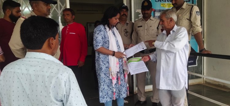 अफीम उत्पादक किसानों ने सिपीएस में जारी किये सभी पट्टों को चिरा पद्धति में देने की रखी मांग