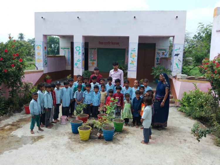 शक्तवात ने जन्म दिवस पर किया पौधारोपण