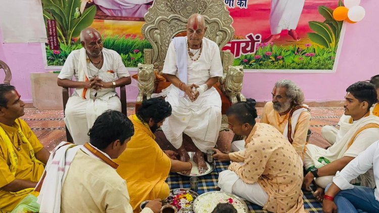 संत श्री अनुज दास जी महाराज का जन्मदिन श्री सांवलिया धाम आश्रम मुंगाना में धूम धाम से मनाया , मुंगाना में 51 फिट भगवा ध्वज फहराया