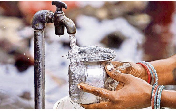 पाड़ोली गाँव के सभी लोगों के नल में पानी नहीं आने से परेशान   6 महिने से पानी ???? ????के लिए तरस रहे गाँव के लोग