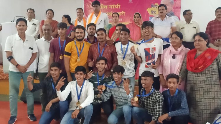ग्रामीण ओलम्पिक खेलकूद प्रतियोगिता में धनेतकलां टीम ने बाजी मारी