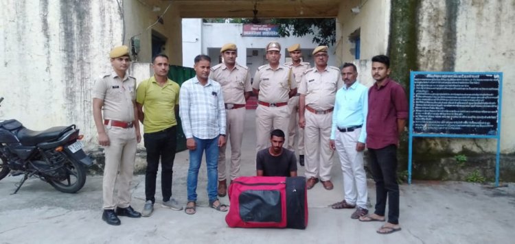 बाईक से 20 किलो 200 ग्राम अवैध अफीम डोडा चूरा जब्त, एक आरोपी गिरफ्तार।