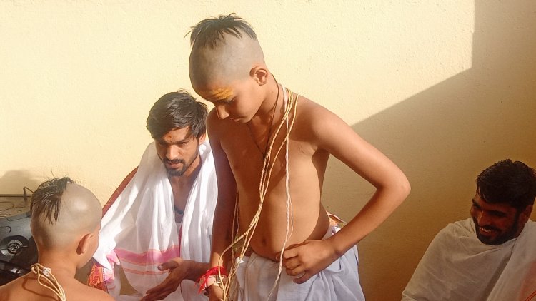 लगभग दो दर्जन बच्चों का जनेऊ संस्कार का हुआ आयोजन