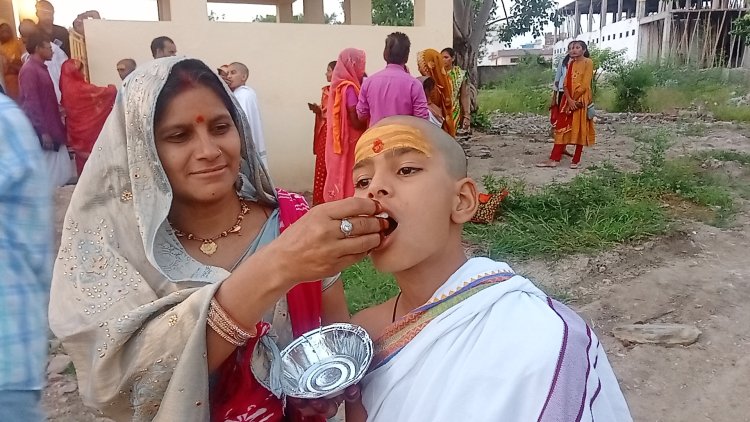 लगभग दो दर्जन बच्चों का जनेऊ संस्कार का हुआ आयोजन