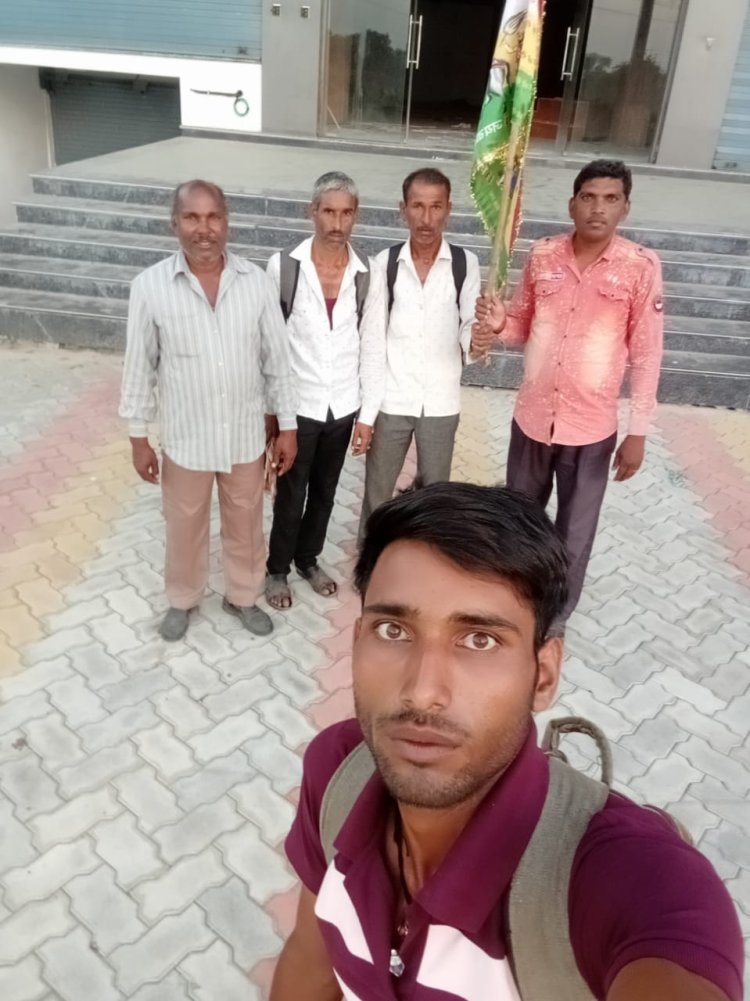 रामदेवरा के लिए पद यात्रा शुरू