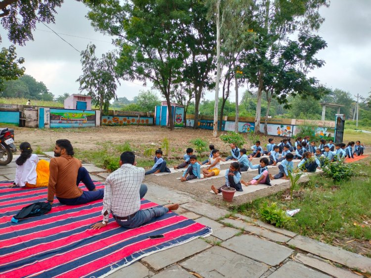 पाचन संबंधी कई शारीरिक समस्याओं को ठीक करने में लाभकारी है :कपालभाती