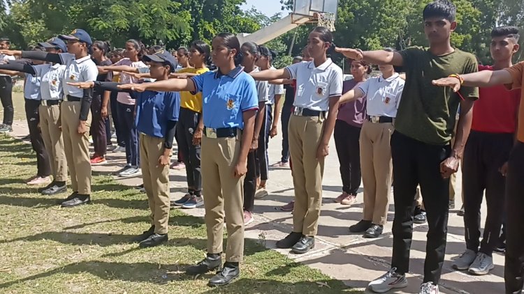 नेहरु युवा केंद्र चित्तौडगढ व एनसीसी द्वारा क्लीन इंडिया 3.0 कार्यक्रम का शुभारम्भ।