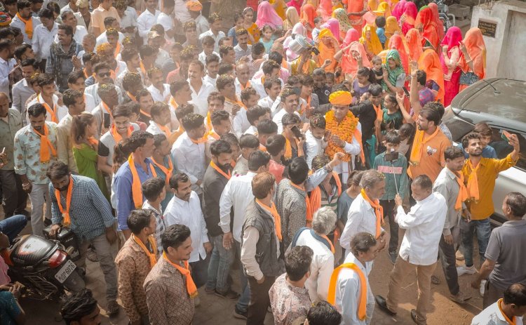कई गाँवो मे बजी आक्या के जनसंपर्क कि सिटी, मिल रहा अपार जनसमर्थन।