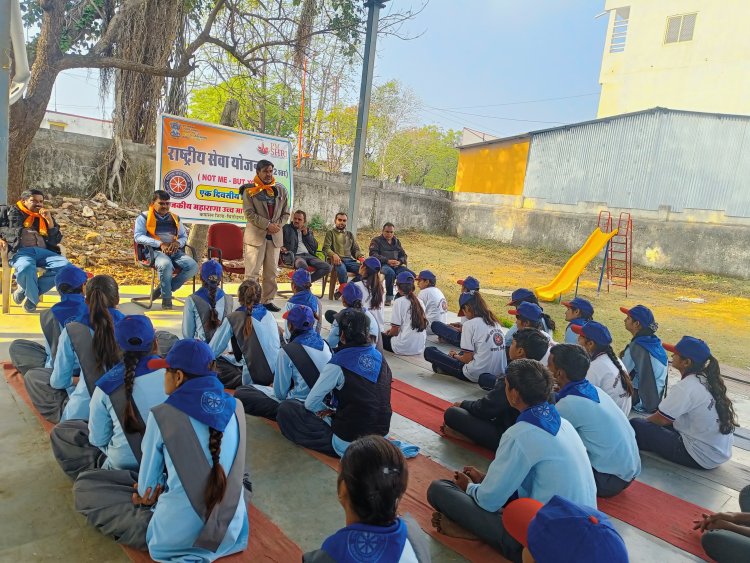 राष्ट्रीय सेवा योजना का एक दिवसीय शिविर आयोजित