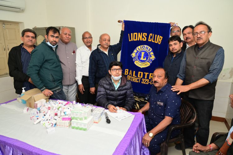 लायंस क्लब बालोतरा द्वारा निःशुल्क नेत्र जांच एवं आईओएल ऑपरेशन शिविर का आयोजन: 566 मरीजों की जाँच कर 358 मरीजों को चश्में किए वितरित