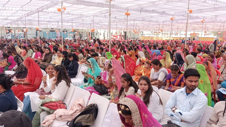 प्रधानमंत्री का लाभार्थी संवाद कार्यक्रम     जिला स्तर पर शहीद मेजर नटवर सिंह शक्तावत राजकीय उच्च माध्यमिक विद्यालय सहित सभी विधानसभाओं में हुआ कार्यक्रम