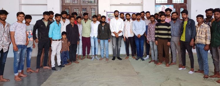 गंगरार से यूथ मूवमेंट संपर्क अभियान शुरू     युवाओं को मार्गदर्शन देने के साथ ही जागरूकता शिविर लगाए जाएंगे: शाश्वत सक्सेना।