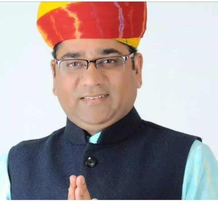 जल संसाधन मंत्री श्री सुरेश सिंह रावत का चित्तौड़गढ़ दौरा     मातृकुंडिया, कपासन और भूपालसागर में आमसभा को किया संबोधित 