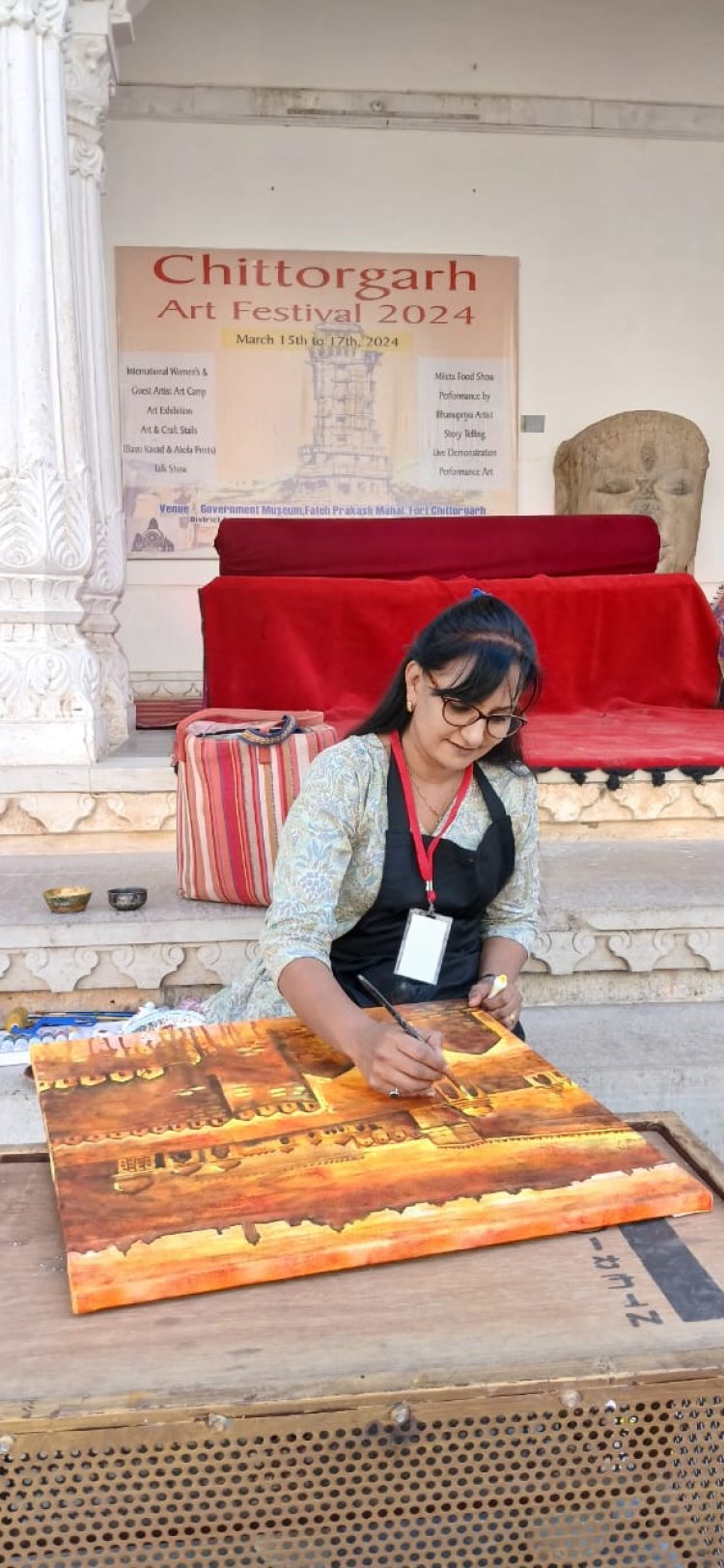 चित्तौड़गढ़ आर्ट फेस्टिवल में आर्ट परफॉर्मेंस से दिखाया महिला सशक्तिकरण