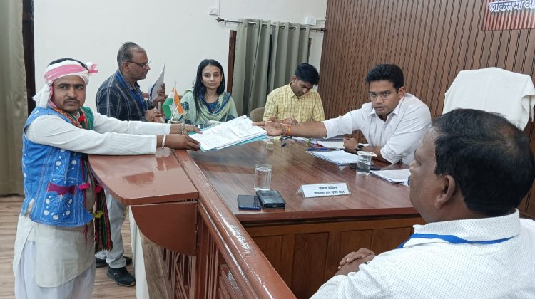 लोकसभा आम चुनाव 2024   गुरुवार को 13 सहित कुल 22 अभ्यर्थियों ने नाम निर्देशन पत्र दाखिल किया  