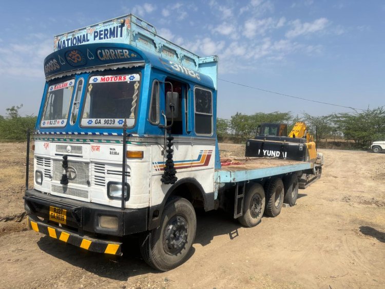 अवैध खनन के खिलाफ मंगलवाड़ पुलिस की कार्यवाही।  एक एल.एन.टी. व एक ट्रेलर जब्त।