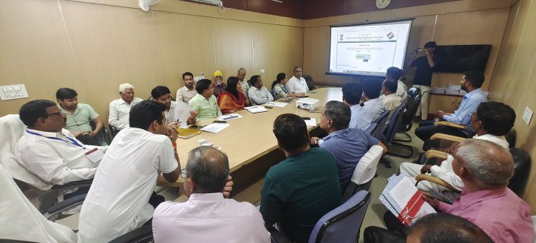 लोकसभा आम चुनाव-2024 ई.वी.एम. मशीनों का द्वितीय रेण्डमाईजेशन